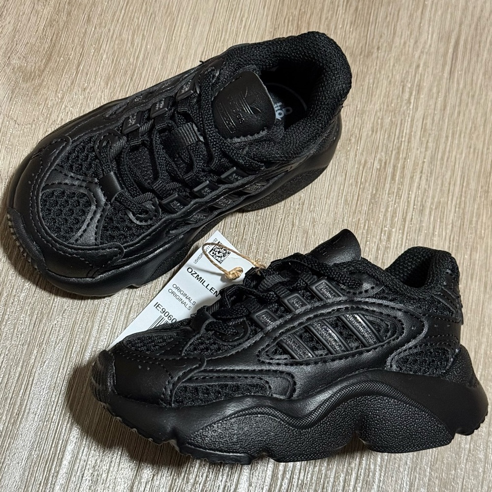 Adidas Ozmillen EL I Triple Black Running Shoes IE9060 Toddler 4K New